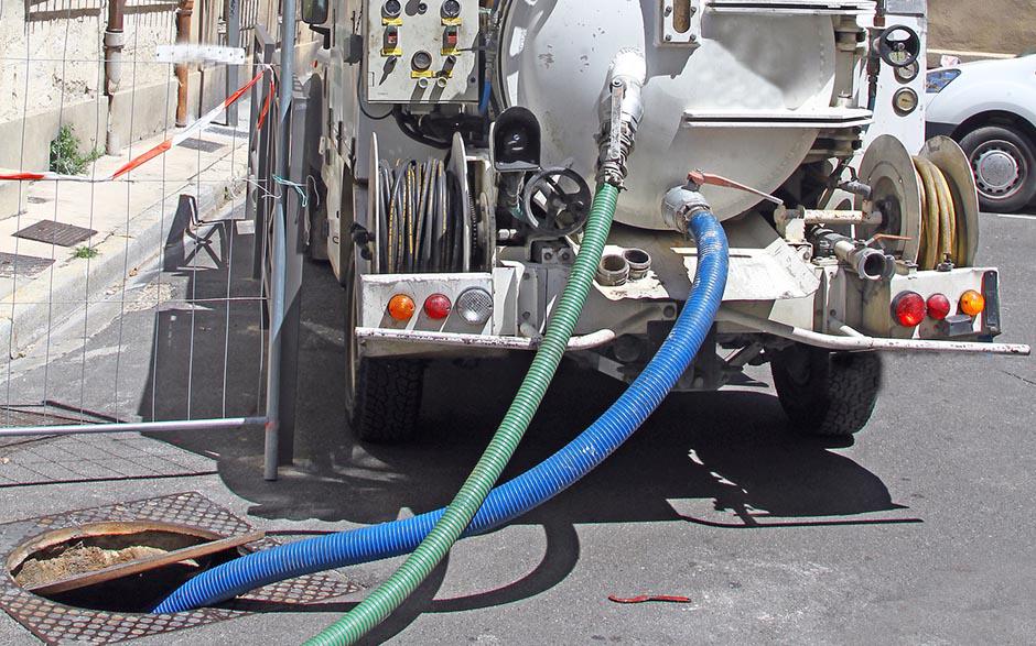 déboucheur canalisations Évry